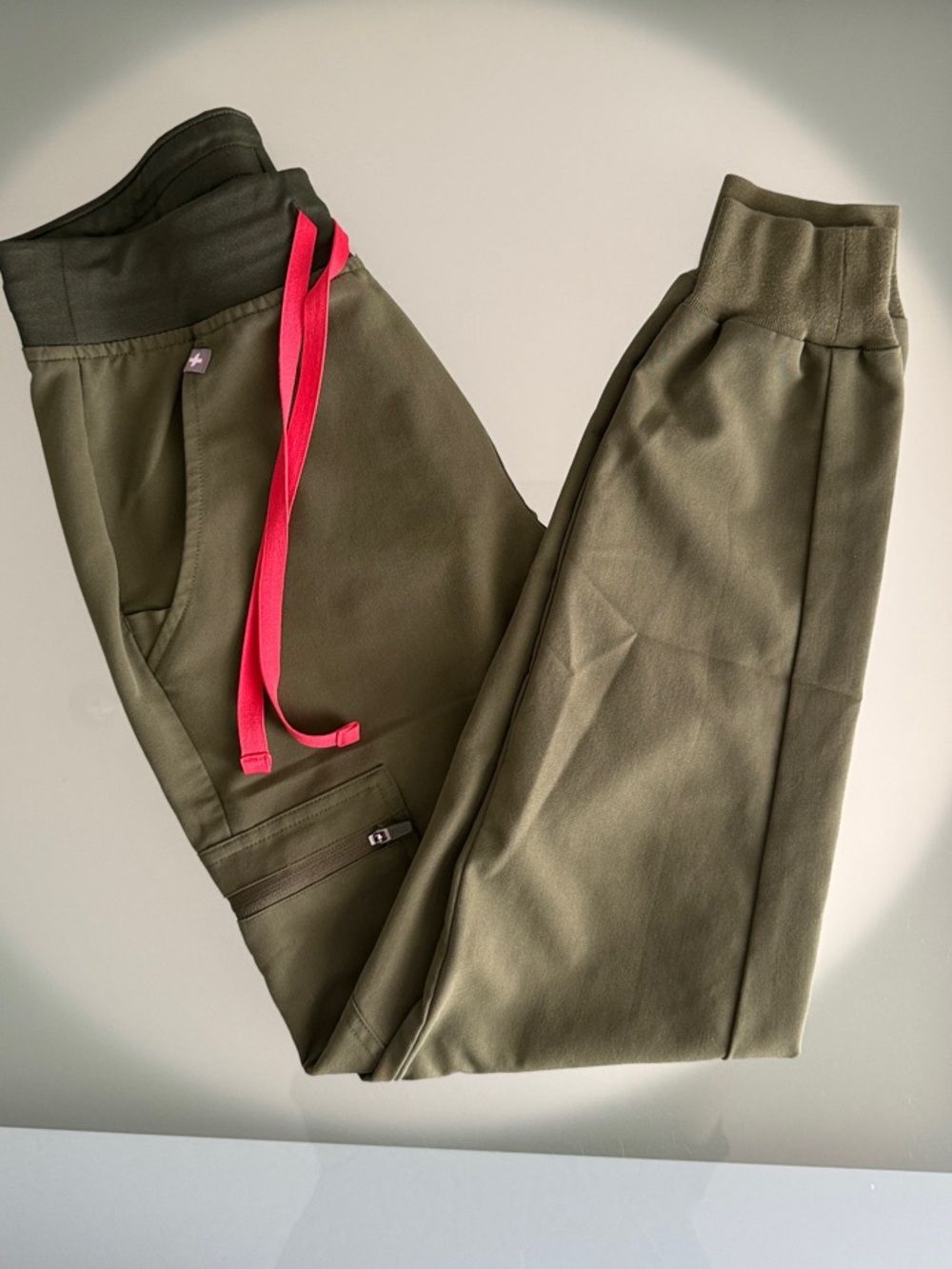 Figs Women's Olive Green Jogger Scrub Pants.